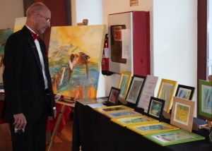 President and picture display