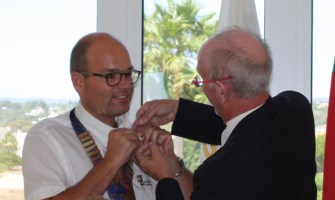 Pinning the President